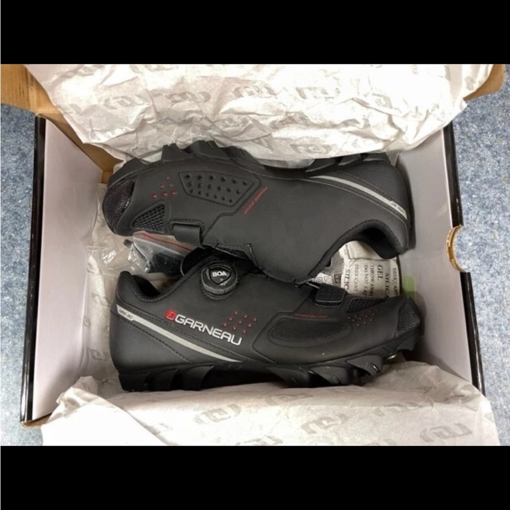 Louis Garneau Granite II X-Comfort Zone size 6  Black Cycling Shoes 1487275-020